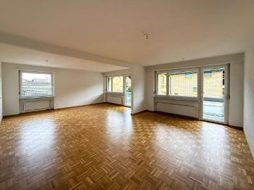 6 Zimmer, 123 m², 2. Stock