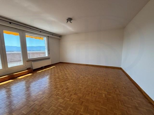 6 Zimmer, 140 m², 10. Stock