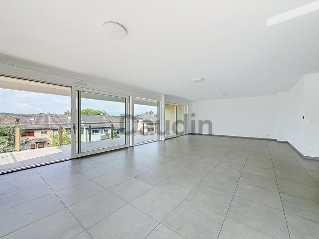 6 Zimmer, 156 m², 2. Stock