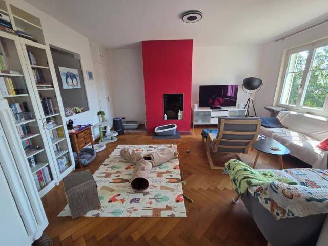 6 Zimmer, 160 m², 1. Stock