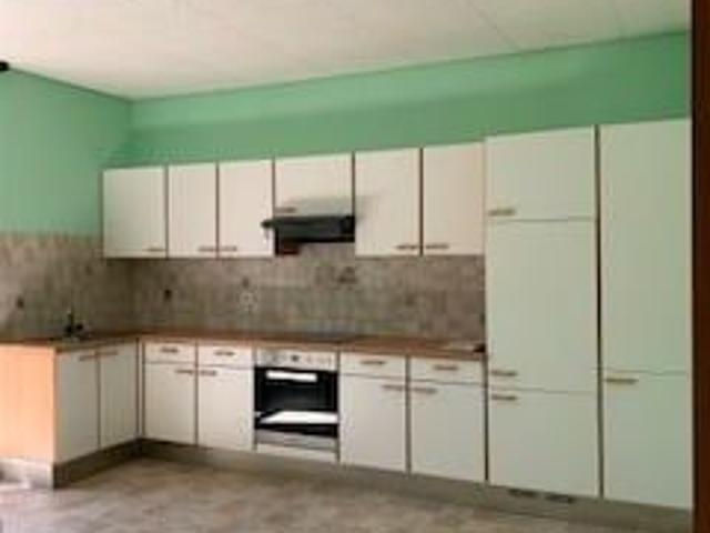 6 Zimmer, 160 m², 2. Stock