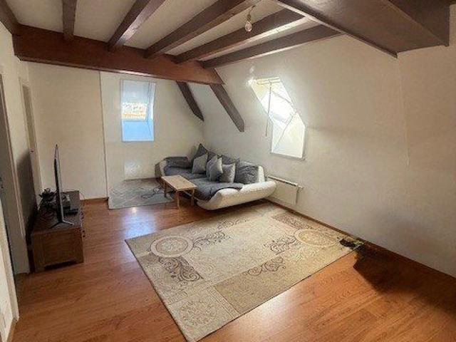 6 Zimmer, 170 m², 2. Stock