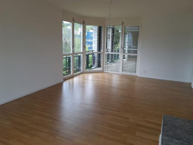6 Zimmer, 170 m², 3. Stock