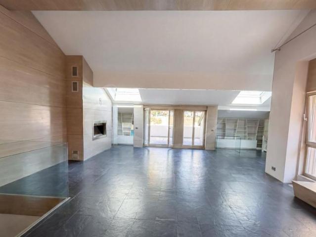 6 Zimmer, 200 m²