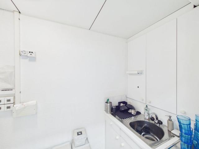 6 Zimmer, 200 m², EG