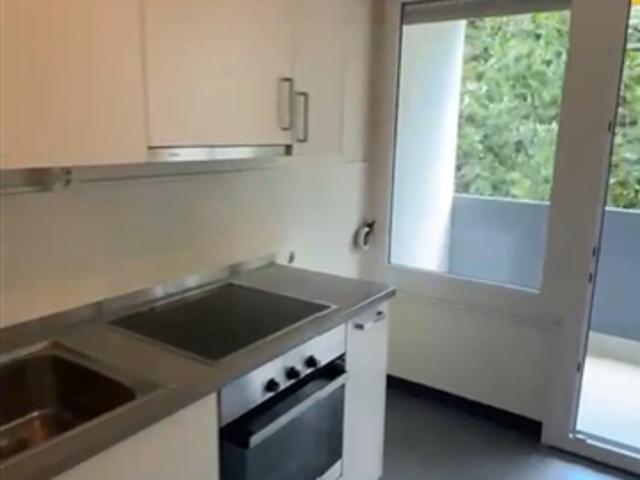 6 Zimmer Wohnung in Thônex