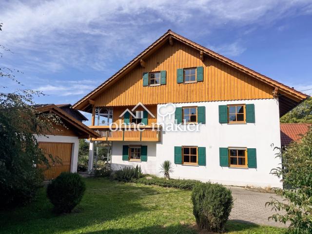 6 Zimmer Doppelhaushälfte mit Garten, Südbalkon und Garage in Germaringen
