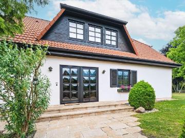 6 Zimmer Familienhaus im Grünen, Keller, Kamin, Sauna, Traumga