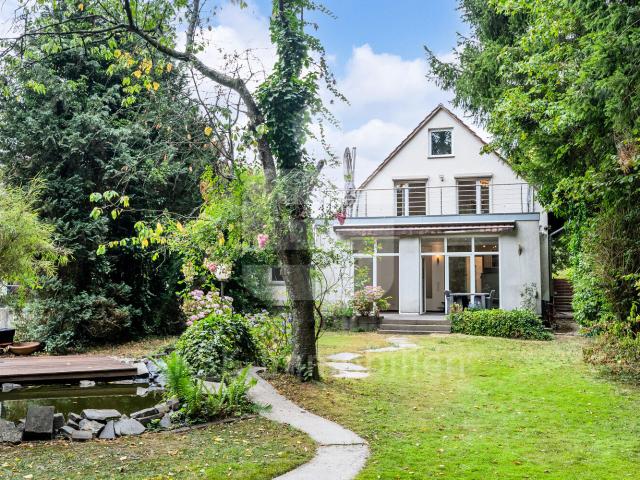 6 Zimmer Haus in Bergisch Gladbach 51427 161.9m²