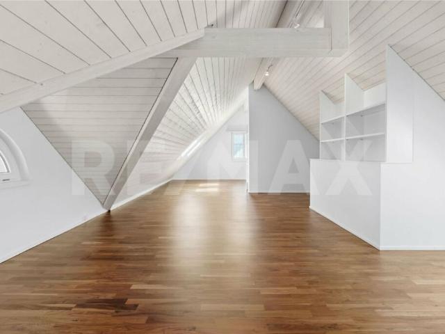 6 ½ Zimmer Maisonettewohnung mit Bergsicht familienfreundliches Wohnen nahe Türlersee