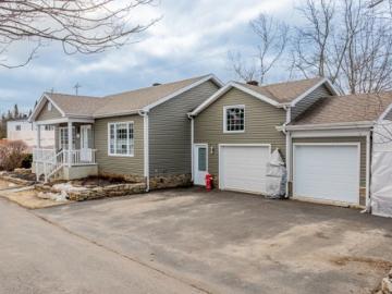 6 14E Rue, Fossambault Sur Le Lac, QC, G3N 1L2 house for sale | Listing ID 25336 | Royal LePage