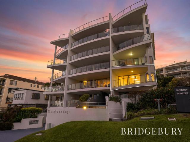 6, 16 Orvieto Terrace, Kings Beach
