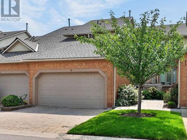 6 1724 The Chase, Mississauga, ON, L5M 4P2 townhouse for sale | Listing ID W13666 | Royal LePage