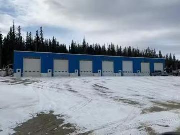 6 127 Willets Avenue, Hinton, AB, T7V 1X8 commercial for lea.