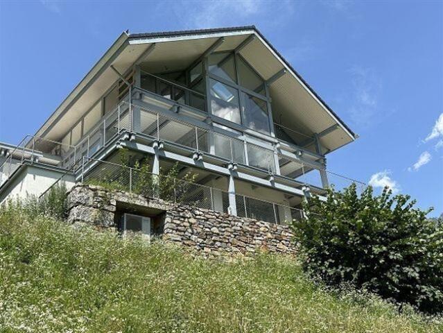 6 1/2 Zimmer Villa an sehr sonniger, ruhiger Aussichtslage / 6 1/2 Zimmer Villa sehr sonnig, ruhig und mit schöner Aussicht