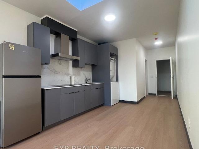 6 264 268 Ottawa Street N, Hamilton