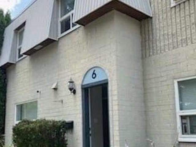 6 271 Thames Street N, Ingersoll