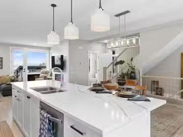 6 3220 Hilltown Drive, Kelowna, BC, V1V 0C6 house for sale.