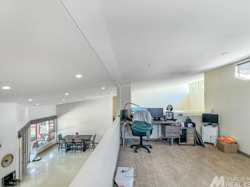 Northern Territory - Equipped kitchen