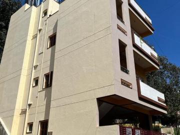 6.5 BHK Independent House in Kumaraswamy Layout for resale Bengaluru. The reference number is 11091282