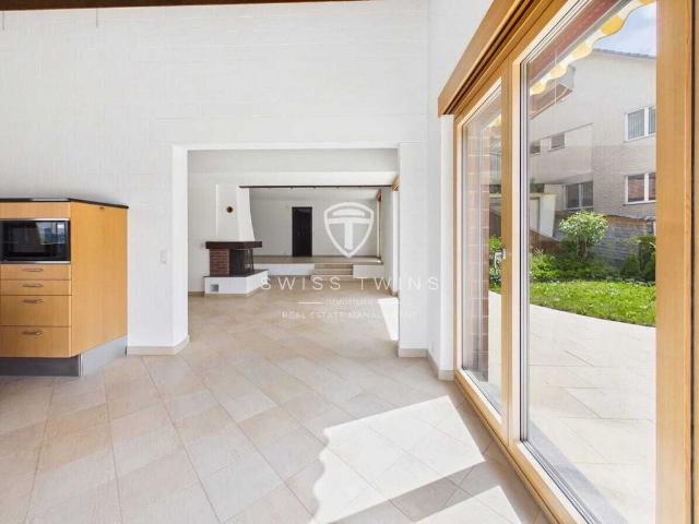 6.5 room apartment with 180 m² terrace in Stallikon
