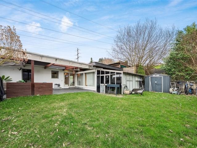 6.5 Zi. Bungalow Reihenhaus mit Garten in Däniken steuergünstig