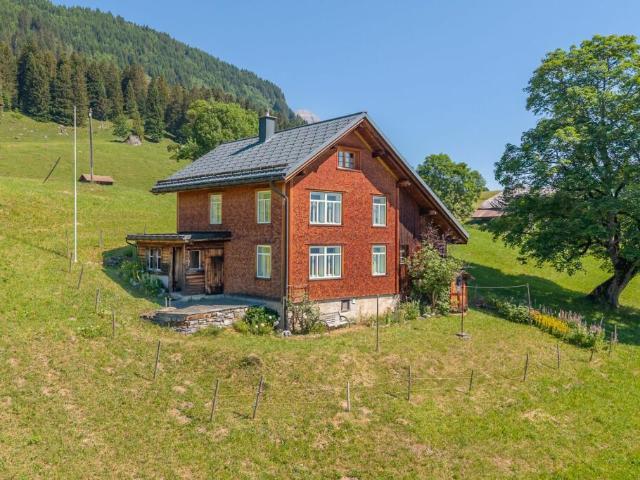6.5 Zi Ferienhaus an idyllischer Panoramalage