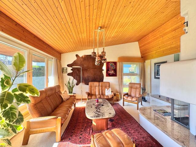 6.5 Zimmer Bungalow sonnig, grosser Garten