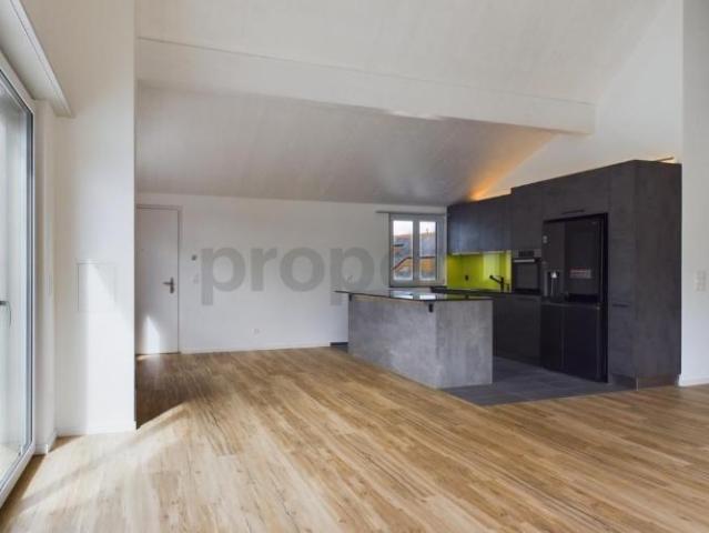 6.5 Zimmer Dachwohnung mit 33 m² Dachterrasse, Smart Home und Minergie in Neftenbach