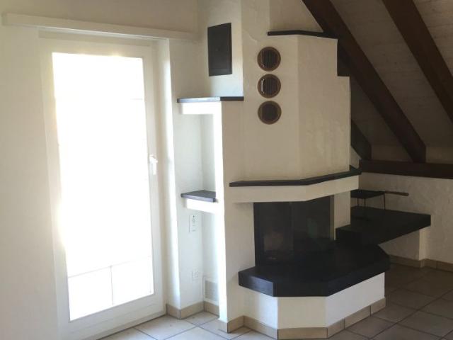 6.5 Zimmer Dachwohnung in Haus mit viel Charme