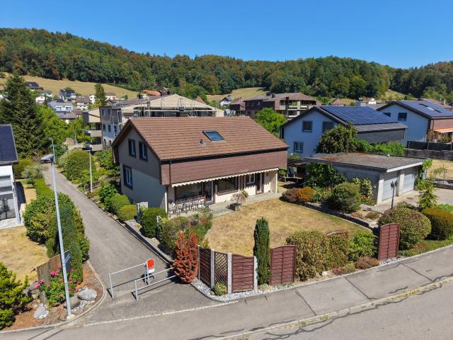 6.5 Zimmer Einfamilienhaus an ruhiger Lage mit idealem Sonnenverlauf