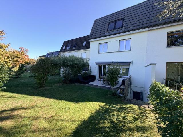 6.5 Zimmer Familienhaus an sonniger, ruhiger Lage, umfassend renoviert