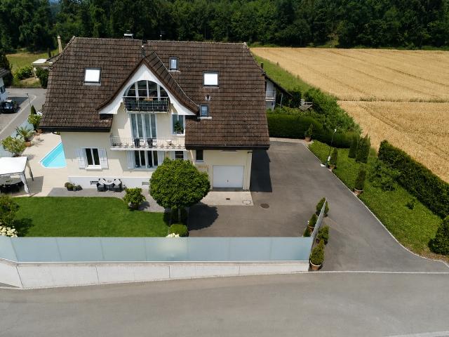 6.5 Zimmer Haus mit Swimmingpool in Seon AG