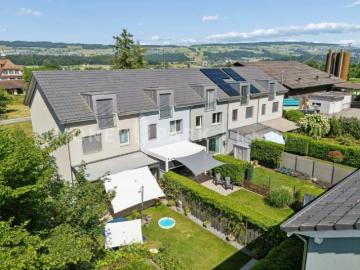 6.5 Zimmer Reihenmittelhaus an familienfreundlicher Lage