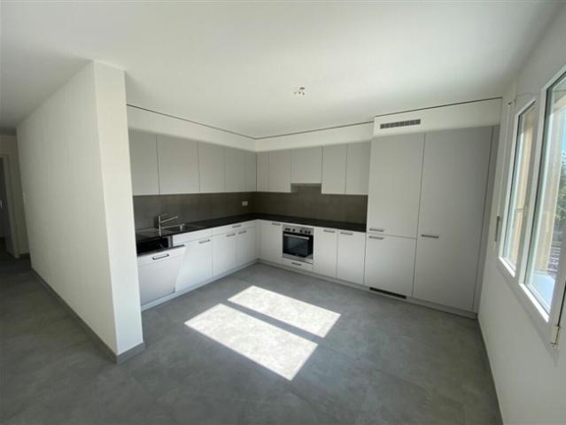6.5 Zimmer Wohnung in der Nähe des Bahnhofs