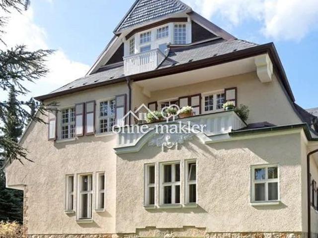 6,5 Zimmer Wohnung in hochherrschaftliche Villa