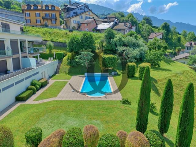 6,5 Zimmer Wohnung mit Pool und 200 m2 Terrasse