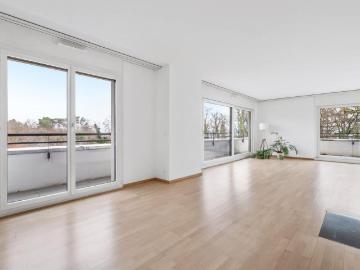 6.5 Zimmer, 154 m², 2. Stock