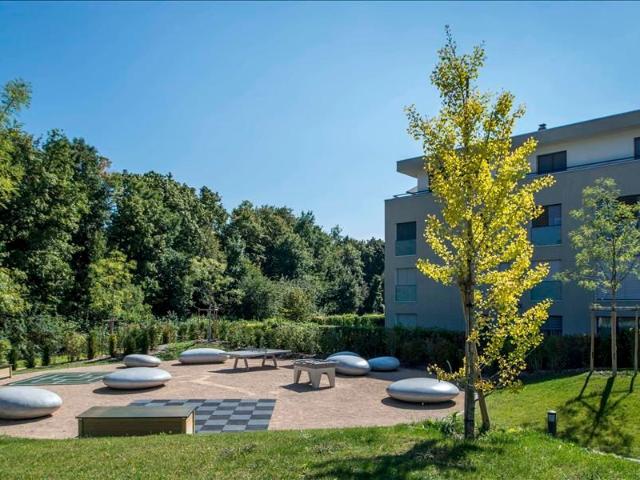 6.5 Zimmer, 154 m², 2. Stock