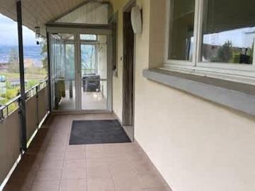 Haus mieten in Hofen, Männedorf - Balkon