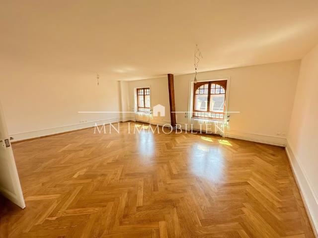 6.5 Zimmer, 160 m², 4. Stock