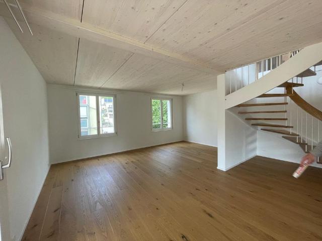 6.5 Zimmer, 174 m², 1. Stock