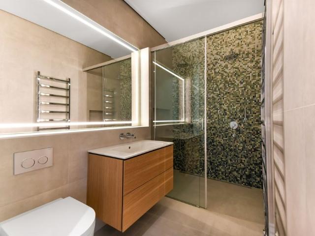 6 Zimmer, 182 m², 4. Stock