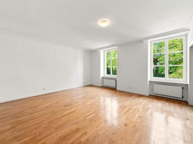 6.5 Zimmer, 193 m², 1. Stock