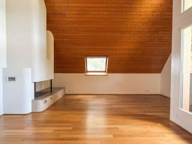 6.5 Zimmer, 192 m², 2. Stock