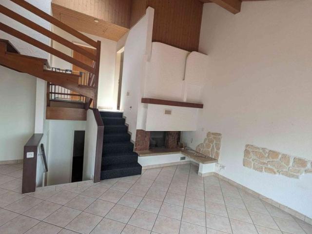 6.5 Zimmer, 250 m²