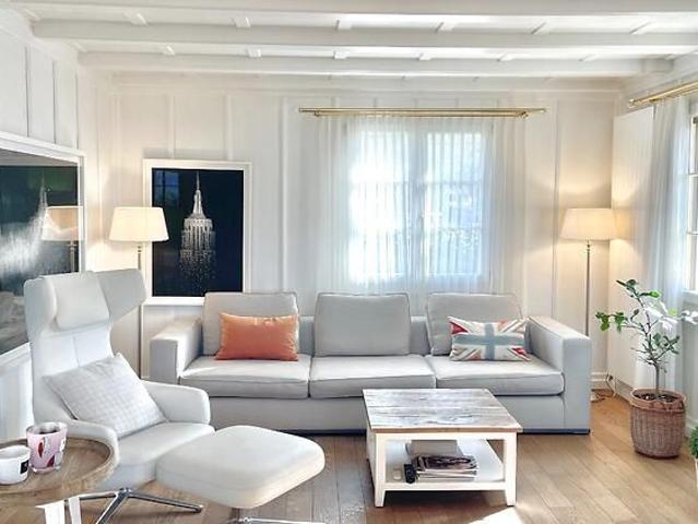6.5 Zimmer, 264 m²