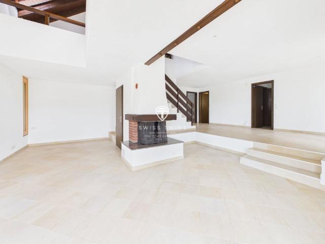 6.5 Zimmer, 290 m², EG