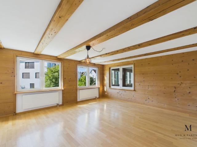 6.5 Zimmer, 200 m²
