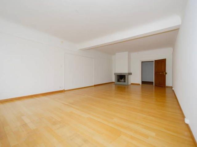6.5 Zimmer, 220 m², 3. Stock